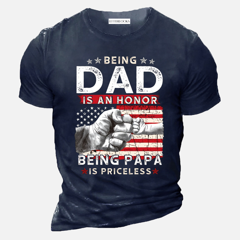 Being Dad Is An Honor Being Papa Is Priceless USA Flag Men's Casual T-Shirt